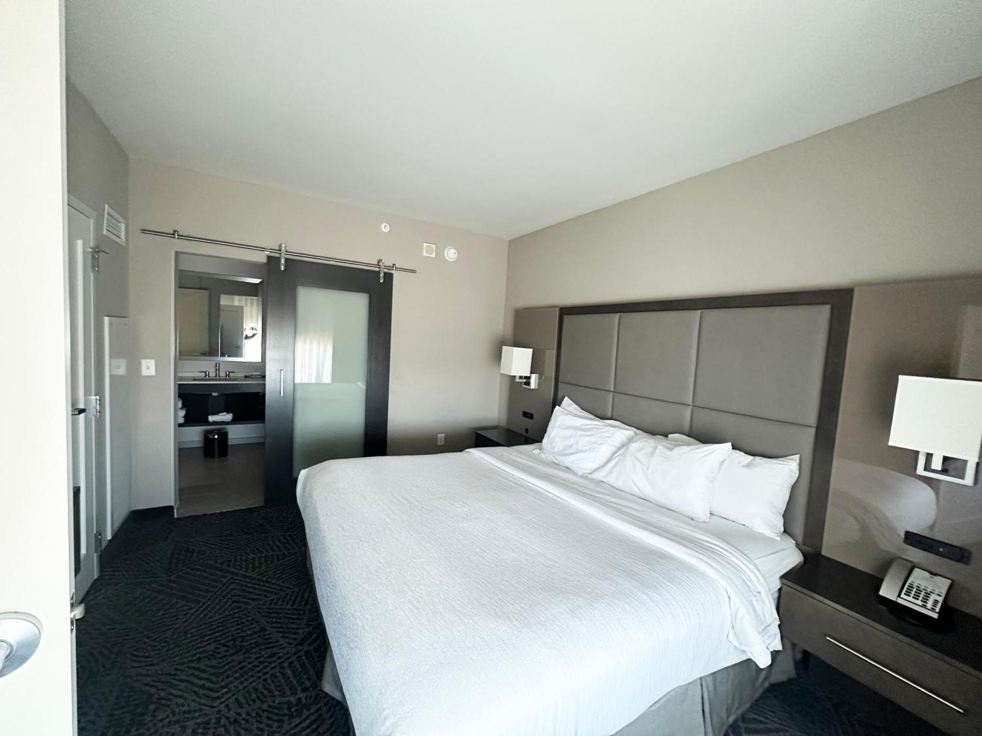 Embassy Suites By Hilton Kansas City Olathe Luaran gambar